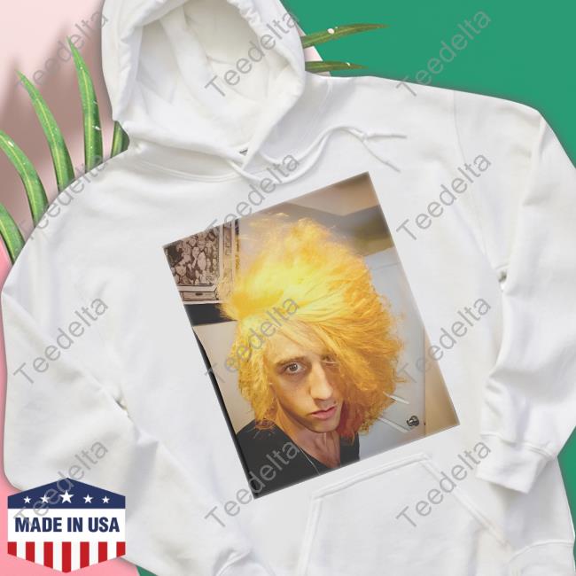 Lonny Eagleton Wearing Lonny Eagleton Tiktok Challenge Sweatshirt