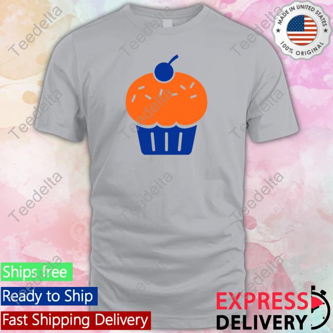 Stephen Curry Wearing Cupcake Shirt