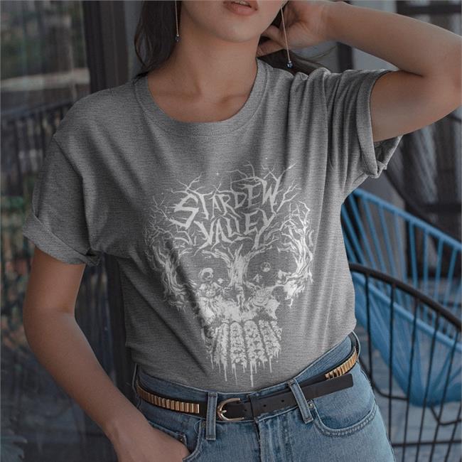 The YeTee Store Skulldew Valley Tee Black