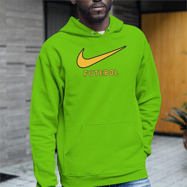 R9 Ronaldo Wearing Futebol T Shirt
