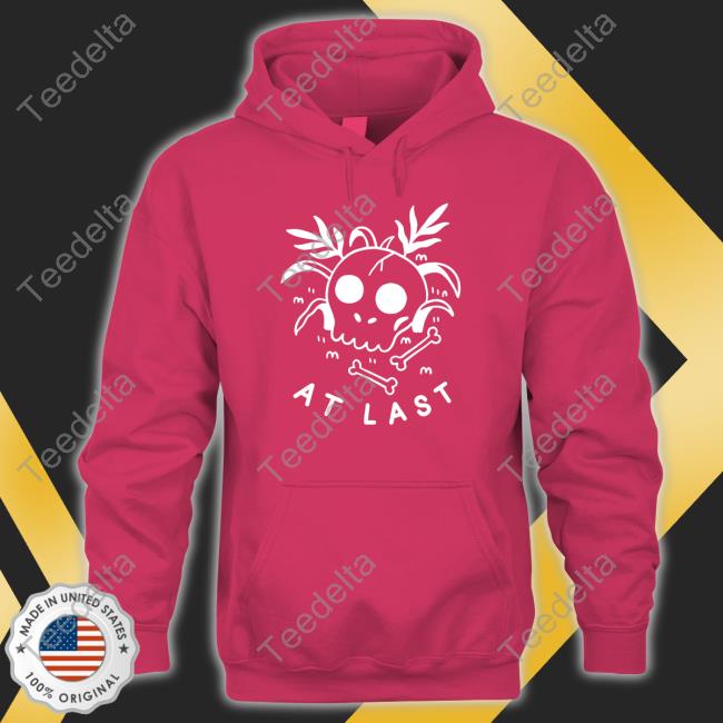 Top At Last Skull T-Shirt